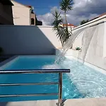 Benic With A Heated Pool * Zadar