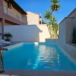 Benic With A Heated Pool *