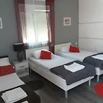 Benic With A Heated Pool Daire Zadar
