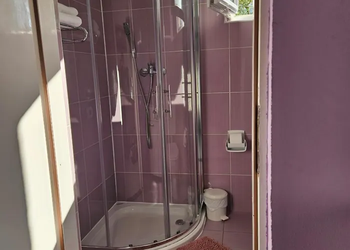 Benic With A Heated Pool