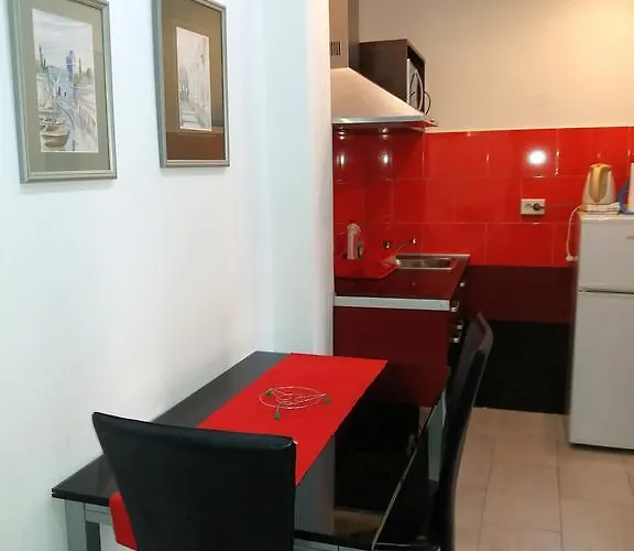 Benic With A Heated Pool Appartement Zadar