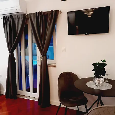 Apartment Benic *