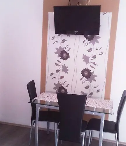 Benic With A Heated Pool *