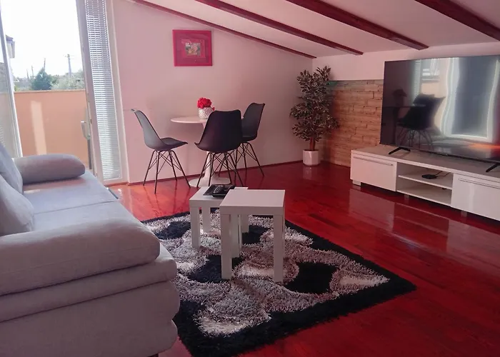 Benic With A Heated Pool *